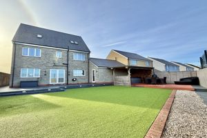 Rear- click for photo gallery